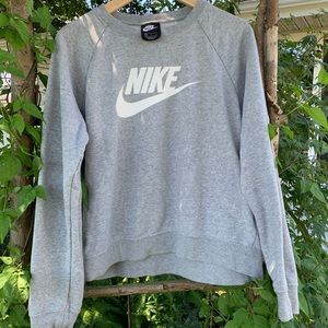 Grey Nike Crewneck Sweatshirt Women’s M lightly worn